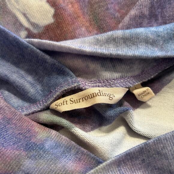 Soft Surroundings Muted Floral Purple Watercolor Knit Top Size Large V-Neck Boho - Picture 3 of 6
